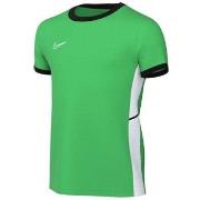 Lyhythihainen t-paita Nike  K1123  EU S