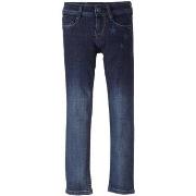 Farkut Levis  NE22517  16 vuotta