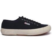 Kengät Superga  S8161SWAXN  42