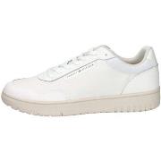 Kengät Tommy Hilfiger  FM0FM05629  40