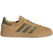 Kengät adidas  Handball Spezial JQ8298  40