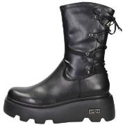 Kengät Cult  CLW457200  40