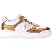 Kengät Guess  Chaussures  36