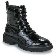 Kengät Carmela  162593-BLACK-PATENT  36