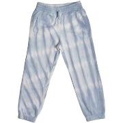 Jogging housut / Ulkoiluvaattee Gap  759480-000  4 / 5 vuotta