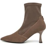 Kengät NeroGiardini  Velour T.Alcantara 7 Tpu Adam Alek  38