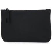 Pikkulaukut Rains  1560BLA  Yksi Koko