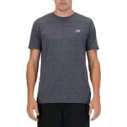 Lyhythihainen t-paita New Balance  Sport Essentials  EU M