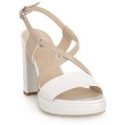 Sandaalit NeroGiardini  NERO GIARDINI 707 LOIRA BIANCO  37