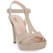 Sandaalit NeroGiardini  NERO GIARDINI 453 NAPPA PANDORA  38