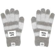 Hanskat Verb To Do  JUST CREATING  Yksi Koko