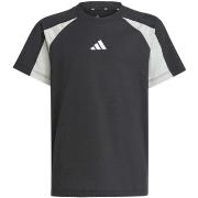 Lyhythihainen t-paita adidas  J Cb T  11 / 12 vuotta