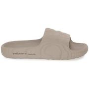 Rantasandaalit adidas  Adilette 22  38