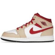 Tennarit Nike  1 Mid Light Curry Cardinal  40