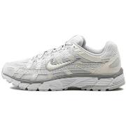 Tennarit Nike  P-6000 Metallic Summit White  39