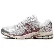 Tennarit New Balance  860v2 Northern Lights Pack Rosewood  39 1/2