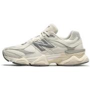 Tennarit New Balance  9060 Sea Salt White  45