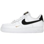 Kengät Nike  Air Force 1 Low '07 Essential White Black Gold Mini Swoos...