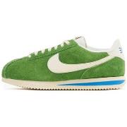 Kengät Nike  Cortez Vintage Chlorophyll Suede  36