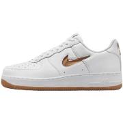Kengät Nike  Air Force 1 '07 Low Retro Color of the Month Jewel Bronze...