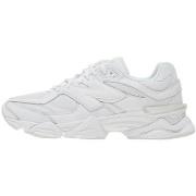 Kengät New Balance  9060 Triple White  40 1/2