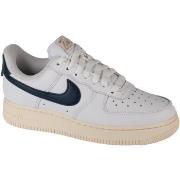 Kengät Nike  W Air Force 1 07 EasyOn  36 1/2