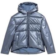 Takit 4F  4FJAW23TDJAF26728S  Yksi Koko