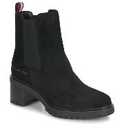 Kengät Tommy Hilfiger  ESSENTIAL MIDHEEL SUEDE BOOTIE  41