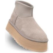Kengät UGG  1168170  41