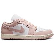 Tennarit Nike  Jordan 1 Wmns "Pink Oxford Sail"  36