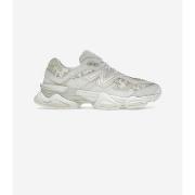 Kengät New Balance  9060 Cream Leopard  42