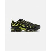 Kengät Nike  Air Max Plus Black Cyber (GS)  38