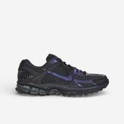 Kengät Nike  Zoom Vomero 5 SE Black Iridescent (Women's)  38