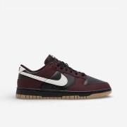 Kengät Nike  Dunk Low Next Nature Burgundy Crush Black (Women's)  40