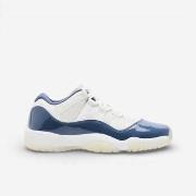 Kengät Nike  Jordan 11 Retro Low Diffused Blue (GS)  37 1/2