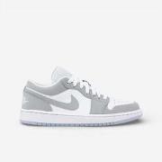 Kengät Nike  Jordan 1 Low Wolf Grey (Women's)  38