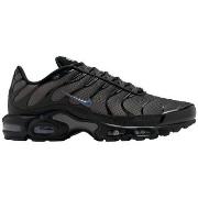 Tennarit Nike  TN Air Max Plus Black Cave Stone  47