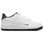 Tennarit Nike  Air Force 1 '07 Lv8  36
