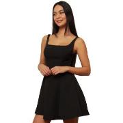 Lyhyt mekko La Modeuse  77487_P183734  EU M