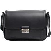 Olkalaukut MICHAEL Michael Kors  35R5S2BM8L-BLACK  Yksi Koko