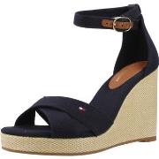 Sandaalit Tommy Hilfiger  FLAG HIGH WEDGE ESPAD CR  40
