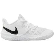 Tennarit Nike  Zoom Hyperspeed Court  39