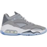 Tennarit Nike  Jordan Point Lane  41