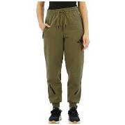 Jogging housut / Ulkoiluvaattee adidas  Pantalon de survêtement  Z.N.E...