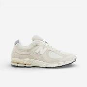 Kengät New Balance  2002R Off White  38