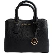 Olkalaukut MICHAEL Michael Kors  30T0GCAS1L-BLACK  Yksi Koko