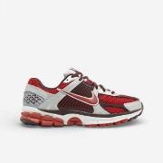 Kengät Nike  Zoom Vomero 5 Mystic Red (Women's)  41
