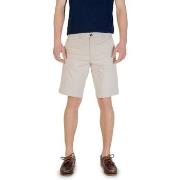 Shortsit & Bermuda-shortsit Borghese  5SBE21 11CO032  IT 50