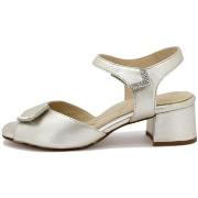 Sandaalit Piesanto  250288  37