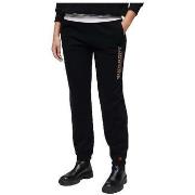 Jogging housut / Ulkoiluvaattee Superdry  Pantalon  Sportswear Jogging...